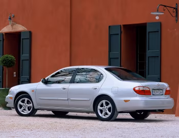 Nissan Maxima QX [EU-spec] (A33) '2000–04