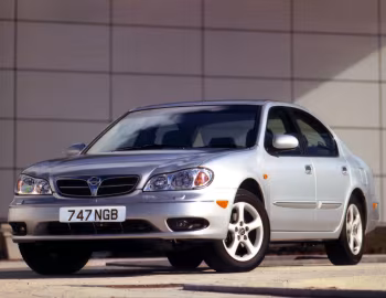 Nissan Maxima QX [UK-spec] (A33) '2000–04