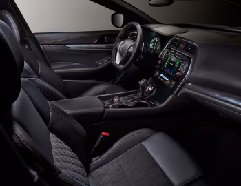 Интерьер 2019–23 Nissan Maxima SR [North America] '2018–23