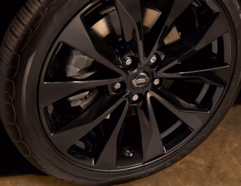 2019–23 Nissan Maxima SR [North America] '2018–23
