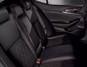 Интерьер 2019–23 Nissan Maxima SR [North America] '2018–23