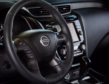 Интерьер 2019–22 Nissan Murano [North America] '2018–22