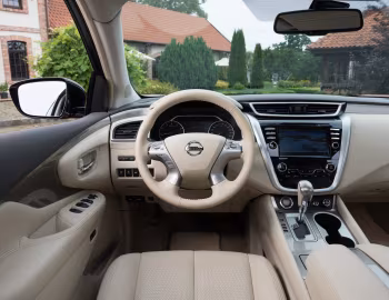 Передня панель Nissan Murano [CIS] '2016–22