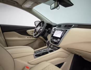 Интерьер 2019–22 Nissan Murano [North America] '2018–22