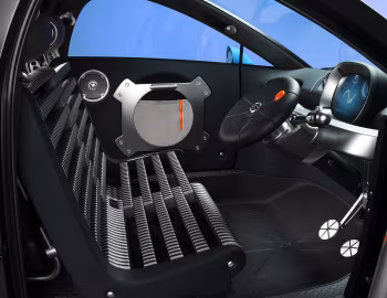 Интерьер Nissan Nails Concept '10.2001