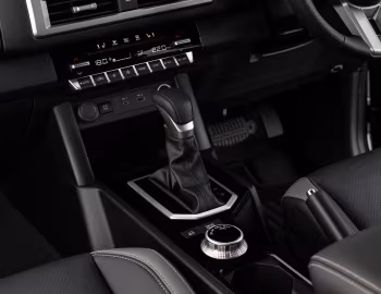Intérieur Nissan Navara ST-X Double Cab [Australia] '2026