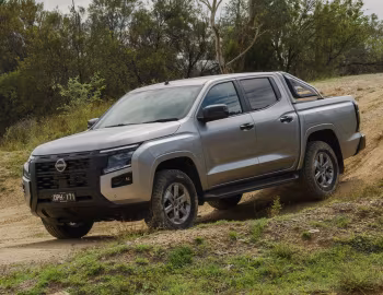 Nissan Navara ST Double Cab [Australia] '2026