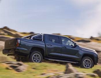 Nissan Navara ST-X Double Cab [Australia] '2026