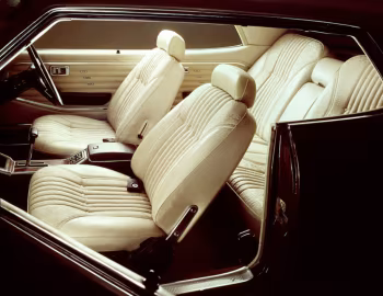 内饰 Nissan Cedric Coupe (230) '02.1971–06.1975