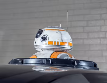 Nissan Rogue Poe Dameron's X-wing with BB-8 (T32) '11.2017
