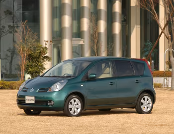Nissan Note [Japan] (E11) '01.2005–01.2008