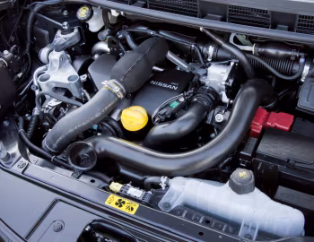 Under the hood Nissan Note [UK-spec] (E11) '2009–13