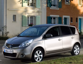 Nissan Note [Worldwide] (E11) '2009–13