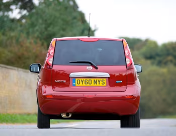 Nissan Note [UK-spec] (E11) '2009–13