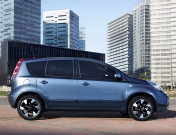 Nissan Note [Worldwide] (E11) '2009–13