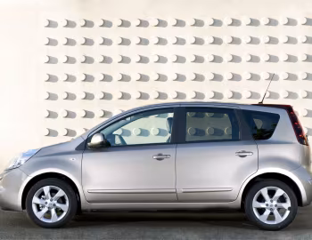 Nissan Note [Worldwide] (E11) '2009–13