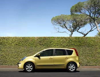 Nissan Note [Worldwide] (E11) '2005–09