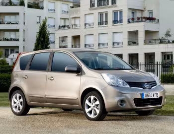 Nissan Note [Worldwide] (E11) '2009–13