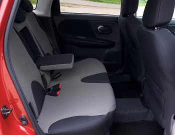 Interior Nissan Note [UK-spec] (E11) '2009–13
