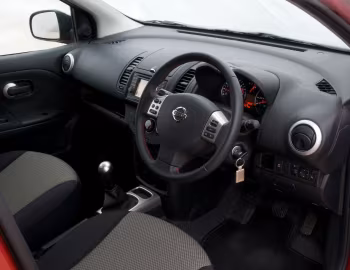 Interior Nissan Note [UK-spec] (E11) '2009–13