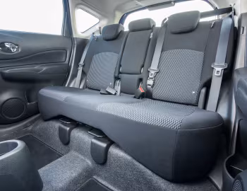 Інтэр'ер Nissan Note N-Tec [UK-spec] '2015–17