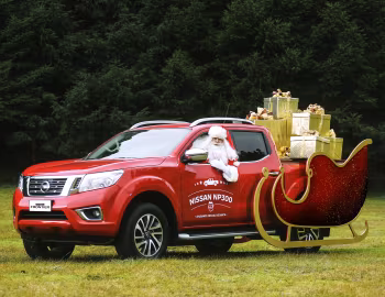 Nissan NP300 Frontier Double Cab "Ayudante Oficial de Santa" [Latam] (D23) '11.2016