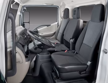 内饰 Nissan NT500 '2014–至今