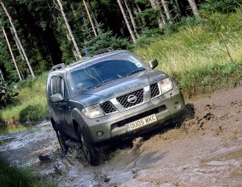 Nissan Pathfinder [UK-spec] (R51) '2004–10