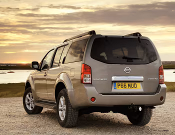 Nissan Pathfinder [UK-spec] (R51) '2004–10