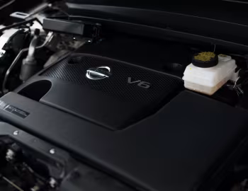 Під капотом Nissan Pathfinder [Latam] (R52) '2017–20