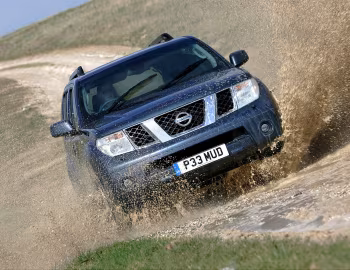 Nissan Pathfinder [UK-spec] (R51) '2004–10