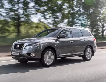 Nissan Pathfinder [Russia] (R52) '2014–16