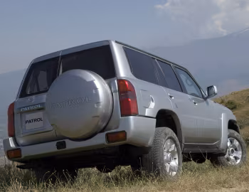 Nissan Patrol 5-door [Worldwide] (Y61) '2004–10