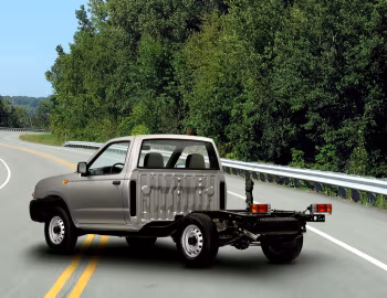 Nissan Pickup Cab Chassis (D22) '2001–08