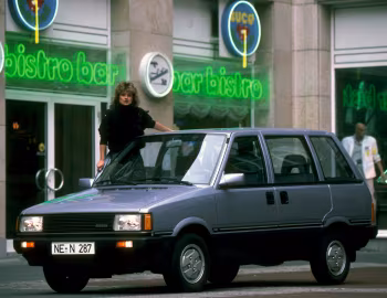 Nissan Prairie [EU-spec] (M10) '1982–88