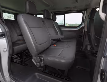 Intérieur Nissan Primastar Combi LWB [EU-spec] '2021–pr.