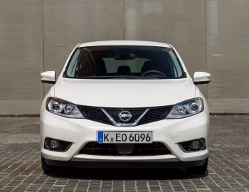 Nissan Pulsar [EU-spec] '2014–18