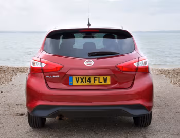 Nissan Pulsar [UK-spec] '07.2014–18