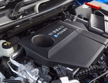Sous la capuche Nissan Qashqai e-POWER N-Design [UK-spec] '2024–pr.