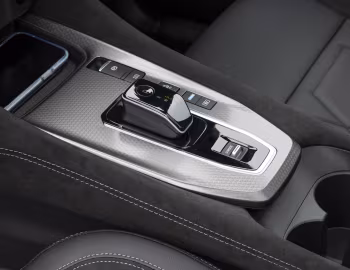 Intérieur Nissan Qashqai e-POWER N-Design [UK-spec] '2024–pr.