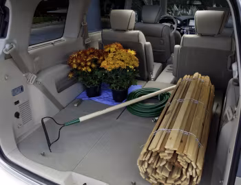 Boot 2011–17 Nissan Quest [North America] (E52) '12.2010–16