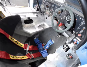 Интерьер Nissan R87E '1987