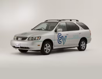 Nissan R'nessa EV (N30) '1997