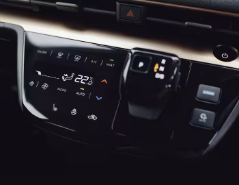 Интерьер Nissan Sakura G [Japan] (ZAA-B6AW) '06.2022–06.2024
