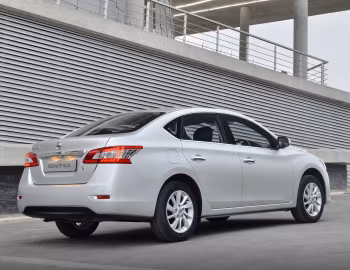 Nissan Sentra [South Africa] (B17) '2013–16