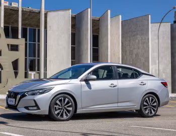 Nissan Sentra Advance [Latam] '2023–24