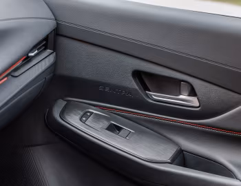 Intérieur 2026 Nissan Sentra SR [North America] (B19) '2025–pr.