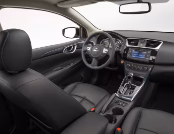 Interior 2016–19 Nissan Sentra SR [North America] (B17) '2015–19