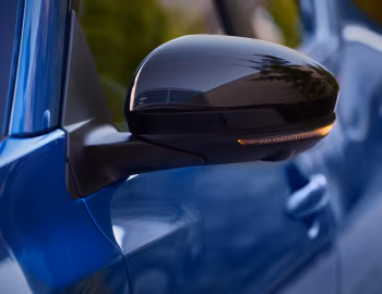 2020–23 Nissan Sentra SR [North America] '2020–23