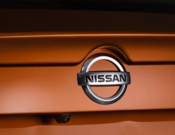 Logo 2020–23 Nissan Sentra SR [North America] '2020–23